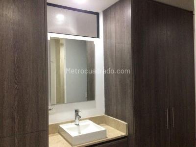 Apartaestudio en venta en Santa Barbara Unicentro, Bogotá, 50 m² · foto 11 de 20