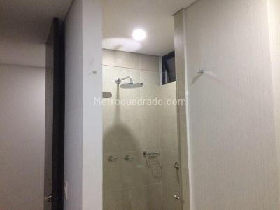 Apartaestudio en venta en Santa Barbara Unicentro, Bogotá, 50 m² · foto 13 de 20
