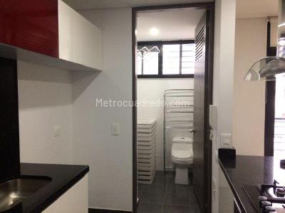 Apartaestudio en venta en Santa Barbara Unicentro, Bogotá, 50 m² · foto 14 de 20