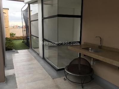 Apartaestudio en venta en Santa Barbara Unicentro, Bogotá, 50 m² · foto 18 de 20