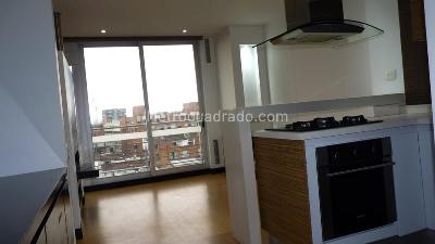 Apartaestudio en venta en Santa Barbara Unicentro, Bogotá, 50 m² · foto 3 de 20