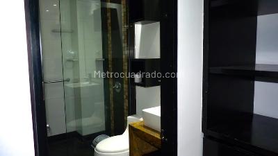 Apartaestudio en venta en Santa Barbara Unicentro, Bogotá, 50 m² · foto 6 de 20