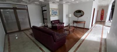 Apartamento de 3 alcobas en venta en Santa Barbara Unicentro, Bogotá, 156 m² · foto 20 de 20