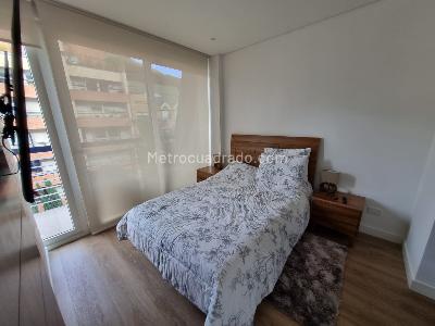 Apartamento de 1 alcoba en venta en Chico Reservado, Bogotá, 56 m² · foto 7 de 20