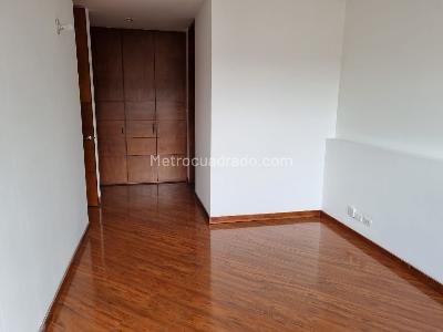 Apartamento en venta en Chico Navarra, Bogotá · foto 5 de 19