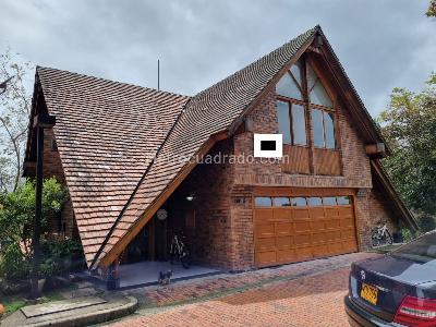 Casa de 4 alcobas en venta en Cerros De Suba, Bogotá, 490 m² · foto 17 de 20