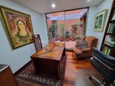 Apartamento de 4 alcobas en venta en San Patricio, Bogotá, 232 m² · foto 13 de 20
