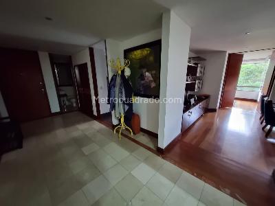 Apartamento de 4 alcobas en venta en San Patricio, Bogotá, 232 m² · foto 14 de 20