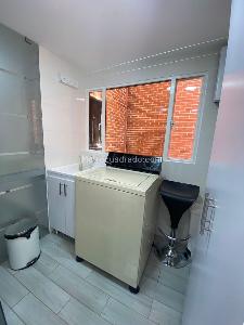 Apartamento de 3 alcobas en venta en Santa Barbara Multicentro, Bogotá, 139 m² · foto 18 de 20