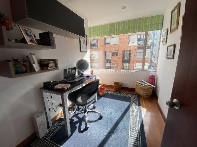 Apartamento de 2 alcobas en venta en Chico Navarra, Bogotá, 98 m² · foto 14 de 20