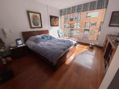 Apartamento de 2 alcobas en venta en Chico Navarra, Bogotá, 98 m² · foto 18 de 20