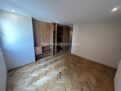 Apartamento de 2 alcobas en venta en El Nogal, Bogotá, 119 m² · foto 5 de 19