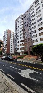 Apartamento de 3 alcobas en venta en Santa Barbara Central, Bogotá, 155 m² · foto 18 de 18