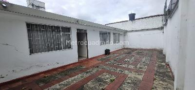 Casa de 4 alcobas en venta en Niza Antigua Iii Etapa, Bogotá, 390 m² · foto 10 de 20