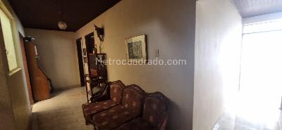 Casa de 4 alcobas en venta en Niza Antigua Iii Etapa, Bogotá, 390 m² · foto 11 de 20