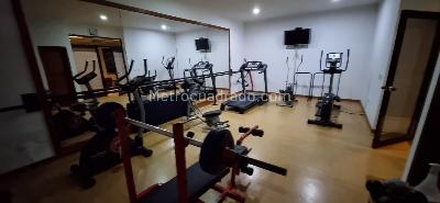 Apartamento de 3 alcobas en venta en Santa Barbara Usaquen, Bogotá, 174 m² · foto 17 de 20