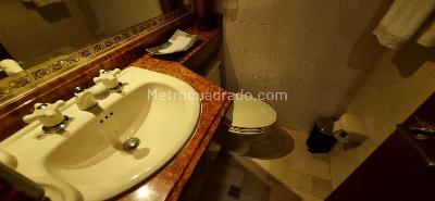 Apartamento de 3 alcobas en venta en Santa Barbara Usaquen, Bogotá, 174 m² · foto 2 de 20