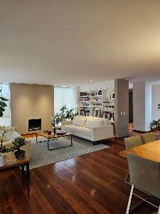 Apartamento de 3 alcobas en venta en Unicentro Santa Barbara, Bogotá, 287 m² · foto 8 de 20