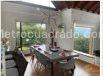 Casa de 4 alcobas en venta en Arboreto, Bogotá, 1200 m² · foto 7 de 20