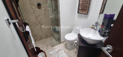Apartamento de 2 alcobas en venta en Bella Suiza, Bogotá, 127 m² · foto 11 de 12