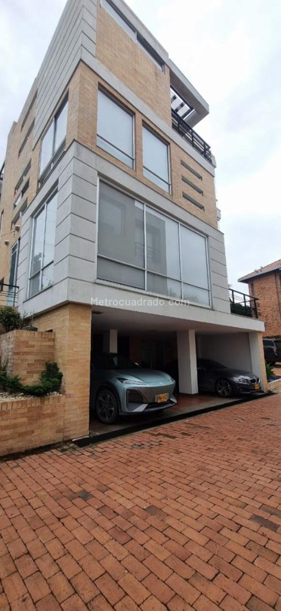 Casa en Venta  CERROS SUBA