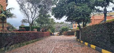 Casa de 4 alcobas en venta en Cerros Suba, Bogotá, 380 m² · foto 3 de 20