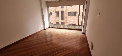 Apartamento de 3 alcobas en venta en Chico Bajo, Bogotá, 144 m² · foto 8 de 15
