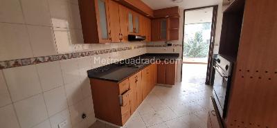 Apartamento de 3 alcobas en venta en Chico Bajo, Bogotá, 144 m² · foto 9 de 15
