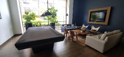 Apartamento de 3 alcobas en venta en Chico Reservado, Bogotá, 163 m² · foto 3 de 20