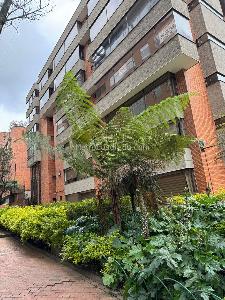 Apartamento en venta en Chico Cabrera, Bogotá · foto 2 de 20