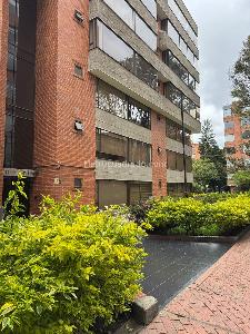 Apartamento en venta en Chico Cabrera, Bogotá · foto 3 de 20