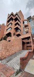 Apartamento de 2 alcobas en venta en Chico Museo, Bogotá, 180 m² · foto 5 de 20