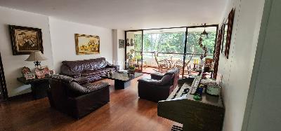 Apartamento de 3 alcobas en venta en Santa Barbara Central, Bogotá, 168 m² · foto 6 de 20
