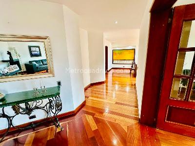 Apartamento en venta en Chico San Patricio, Bogotá · foto 8 de 20