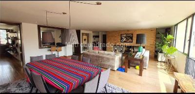 Apartamento de 3 alcobas en venta en Los Rosales Chico, Bogotá, 235 m² · foto 11 de 13