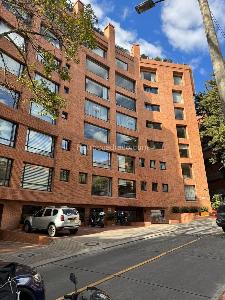 Apartamento de 3 alcobas en venta en Los Rosales Chico, Bogotá, 285 m² · foto 20 de 20