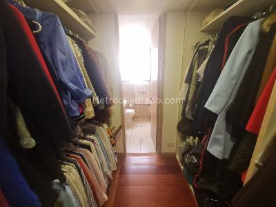 Apartamento de 3 alcobas en venta en La Cabrera, Bogotá, 176 m² · foto 13 de 20