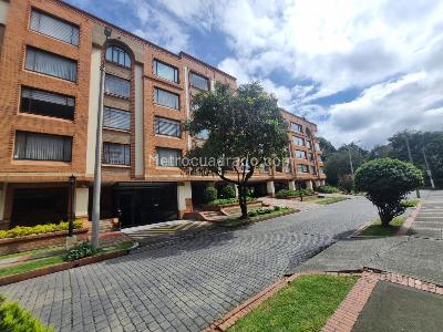 Apartamento en venta en Santa Barbara Occidental, Bogotá · foto 2 de 20