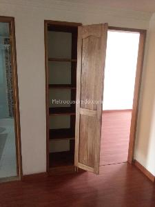 Apartamento en venta en Santa Barbara Central, Bogotá · foto 6 de 20