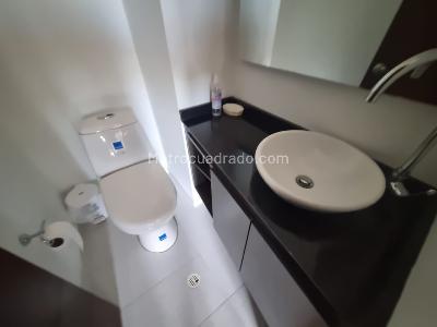 Apartamento en venta en Santa Barbara Occidental, Bogotá · foto 12 de 16