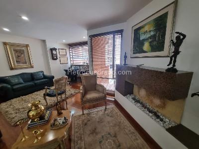 Apartamento de 2 alcobas en venta en Chico Reservado, Bogotá, 196 m² · foto 10 de 20