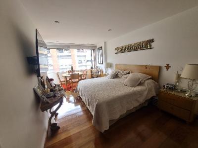 Apartamento de 2 alcobas en venta en Chico Reservado, Bogotá, 196 m² · foto 8 de 20