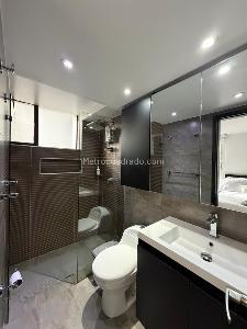 Apartamento en venta en Santa Barbara Central, Bogotá · foto 8 de 20