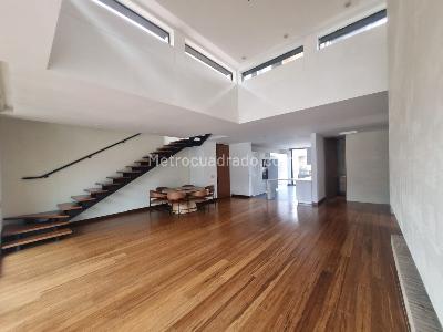 Apartamento de 2 alcobas en venta en Chico, Bogotá, 364 m² · foto 3 de 20