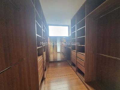 Apartamento de 2 alcobas en venta en Chico, Bogotá, 364 m² · foto 4 de 20