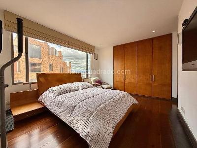 Apartamento de 4 alcobas en venta en Santa Barbara Central, Bogotá, 571 m² · foto 9 de 20