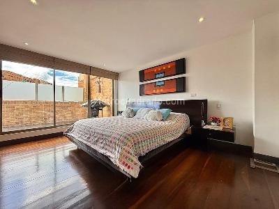 Apartamento de 4 alcobas en venta en Santa Barbara Central, Bogotá, 571 m² · foto 10 de 20