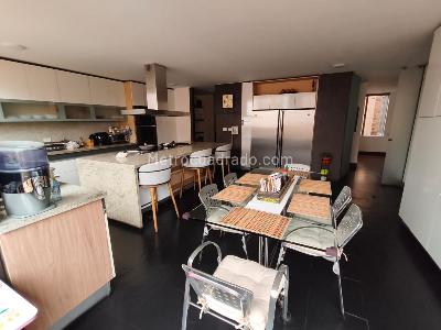 Apartamento de 4 alcobas en venta en Santa Barbara Central, Bogotá, 571 m² · foto 18 de 20