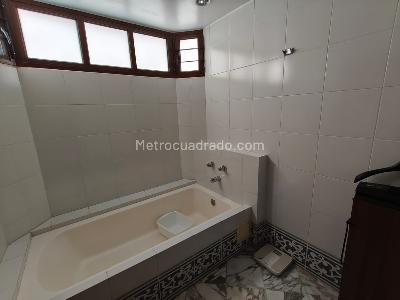 Casa de 3 alcobas en venta en Suba Calatayud, Bogotá, 260 m² · foto 15 de 20