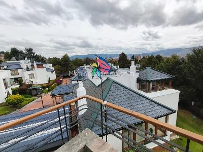 Casa de 3 alcobas en venta en Suba Calatayud, Bogotá, 260 m² · foto 3 de 20